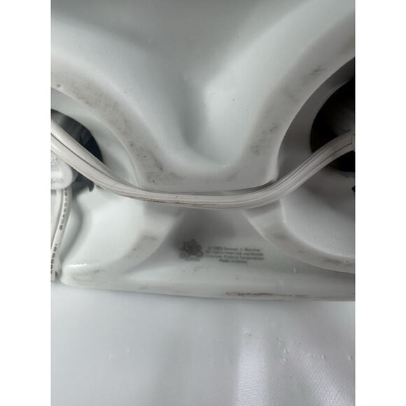 Enesco Precious Moments Girl Decorating Christmas Tree Night Light Ceramic X-mas - Picture 7 of 8